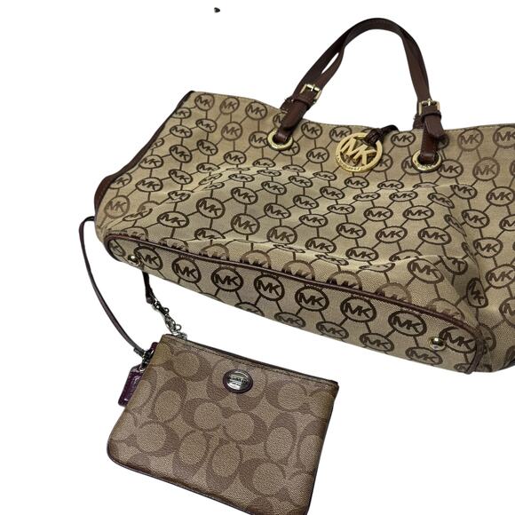 Purses Lot Coach MK Michael Kors Handbag Wallet Crossbody & Tote - Picture 4 of 14